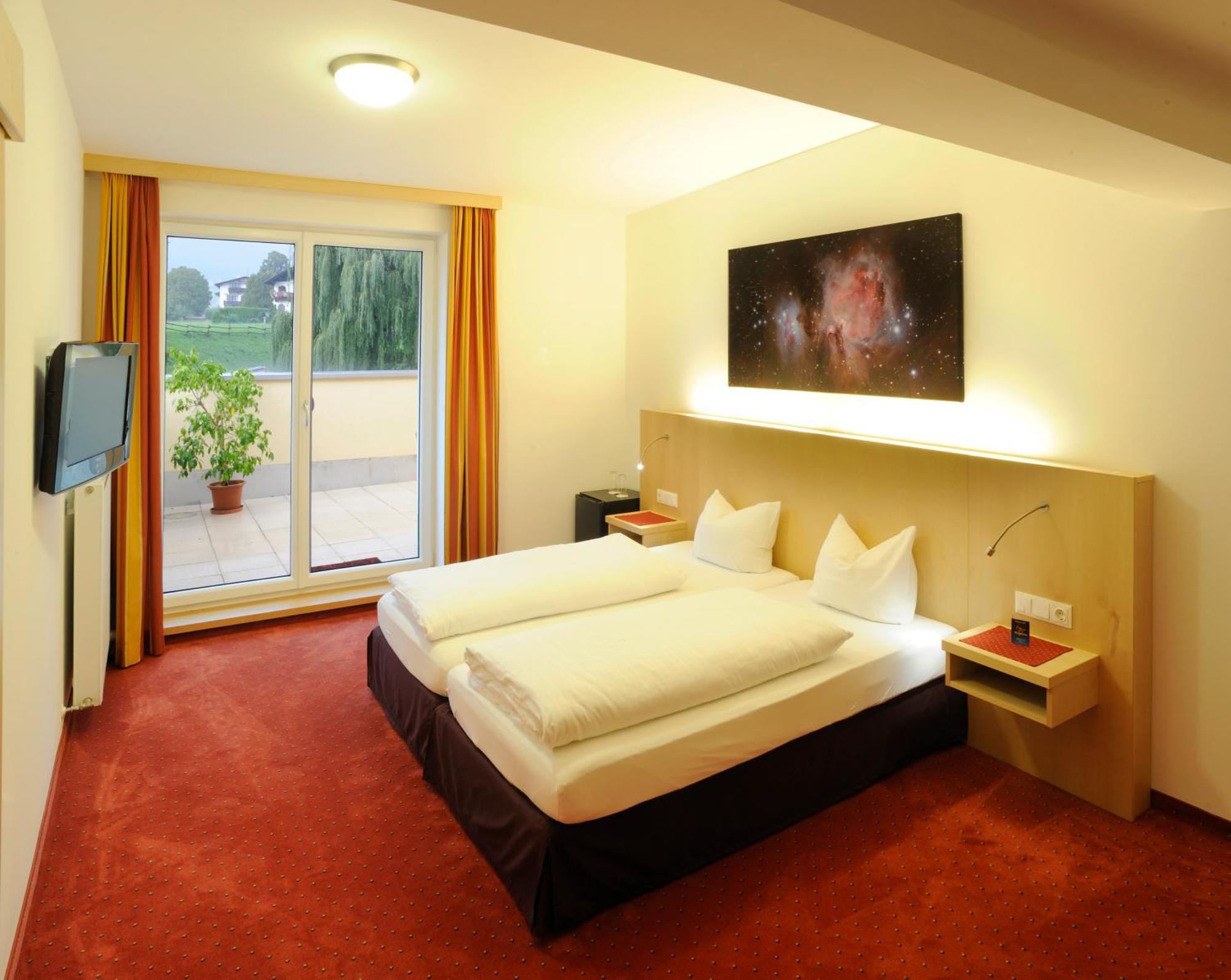 Austria Classic Hotel Heiligkreuz ฮัลล์อินทีโรล ภายนอก รูปภาพ