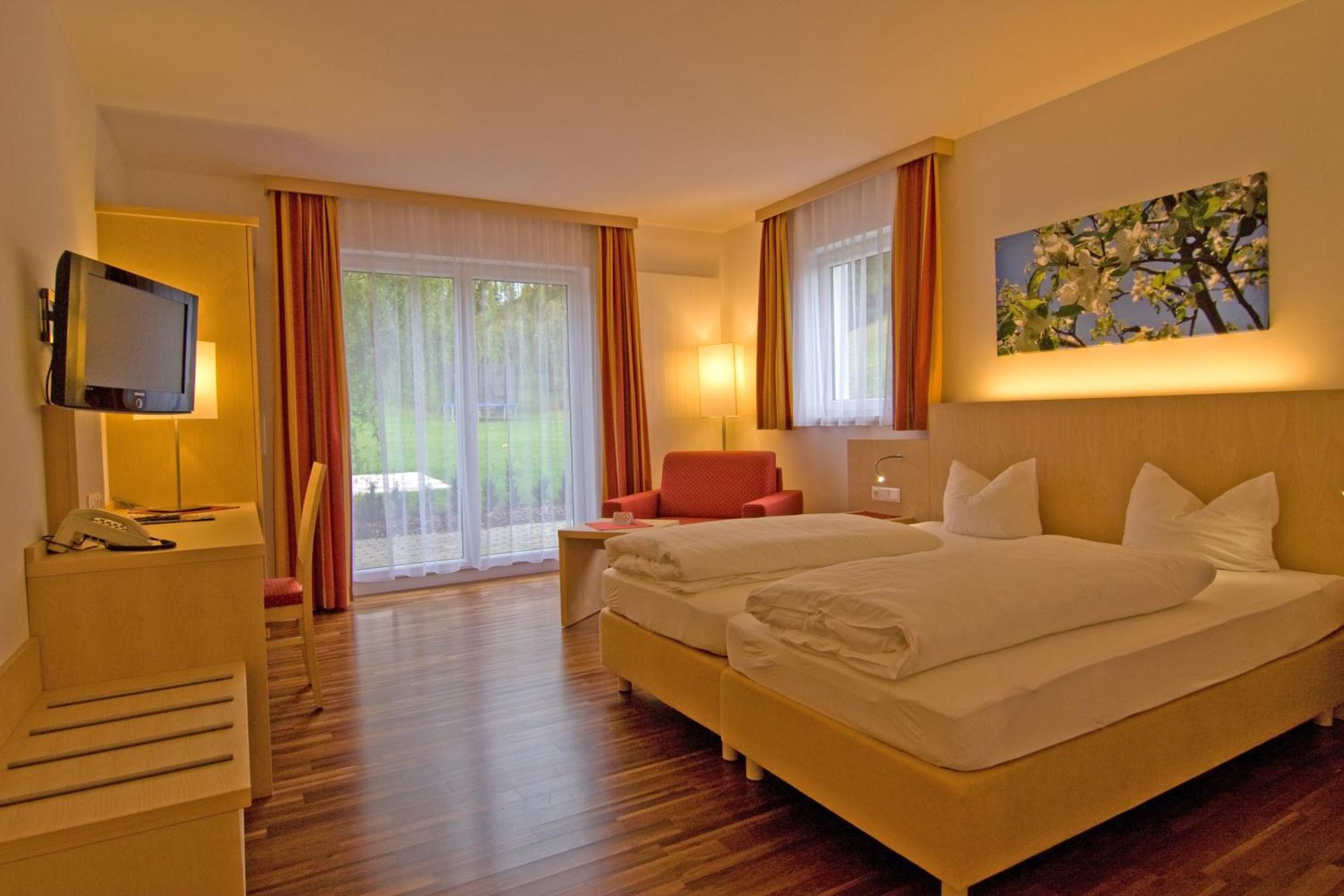 Austria Classic Hotel Heiligkreuz ฮัลล์อินทีโรล ภายนอก รูปภาพ